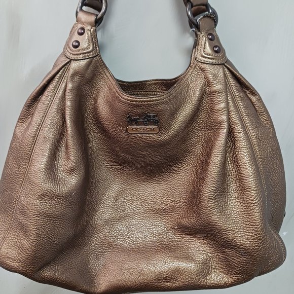 Coach Handbags - Coach Leather Hobo